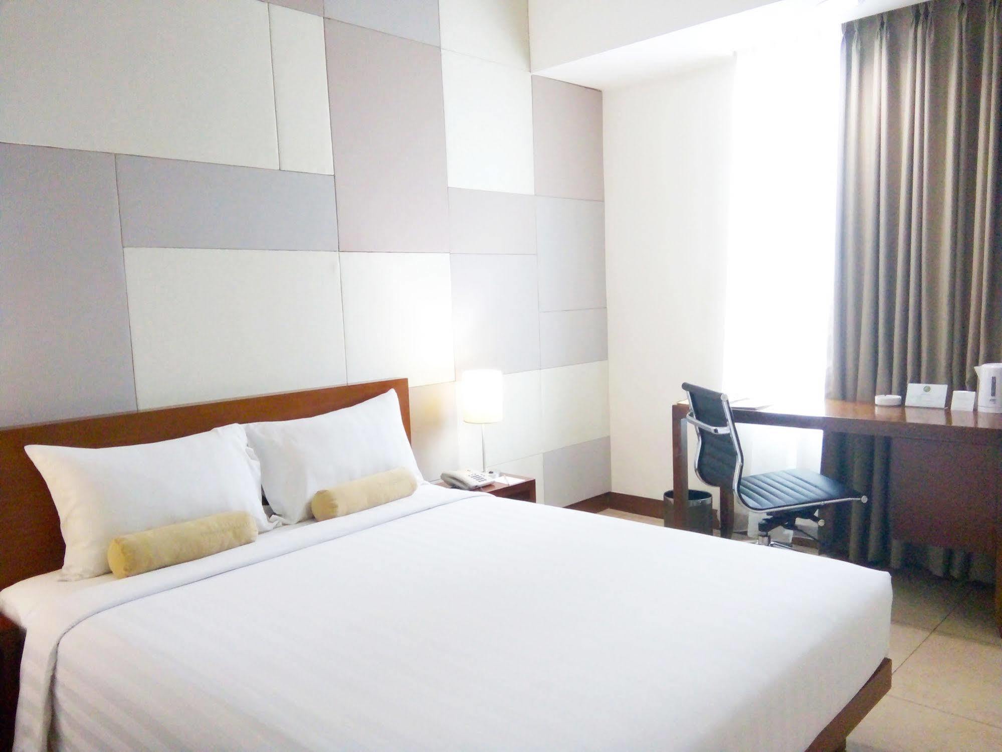 พาร์ค โฮเต็ล จาวัง จาร์กาตา Hotel จาการ์ตา ภายนอก รูปภาพ
