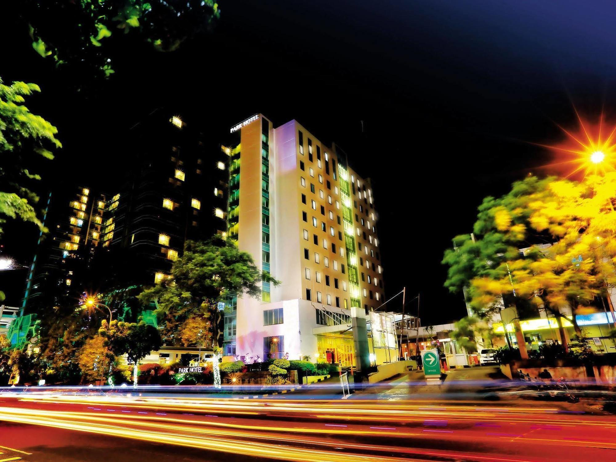พาร์ค โฮเต็ล จาวัง จาร์กาตา Hotel จาการ์ตา ภายนอก รูปภาพ