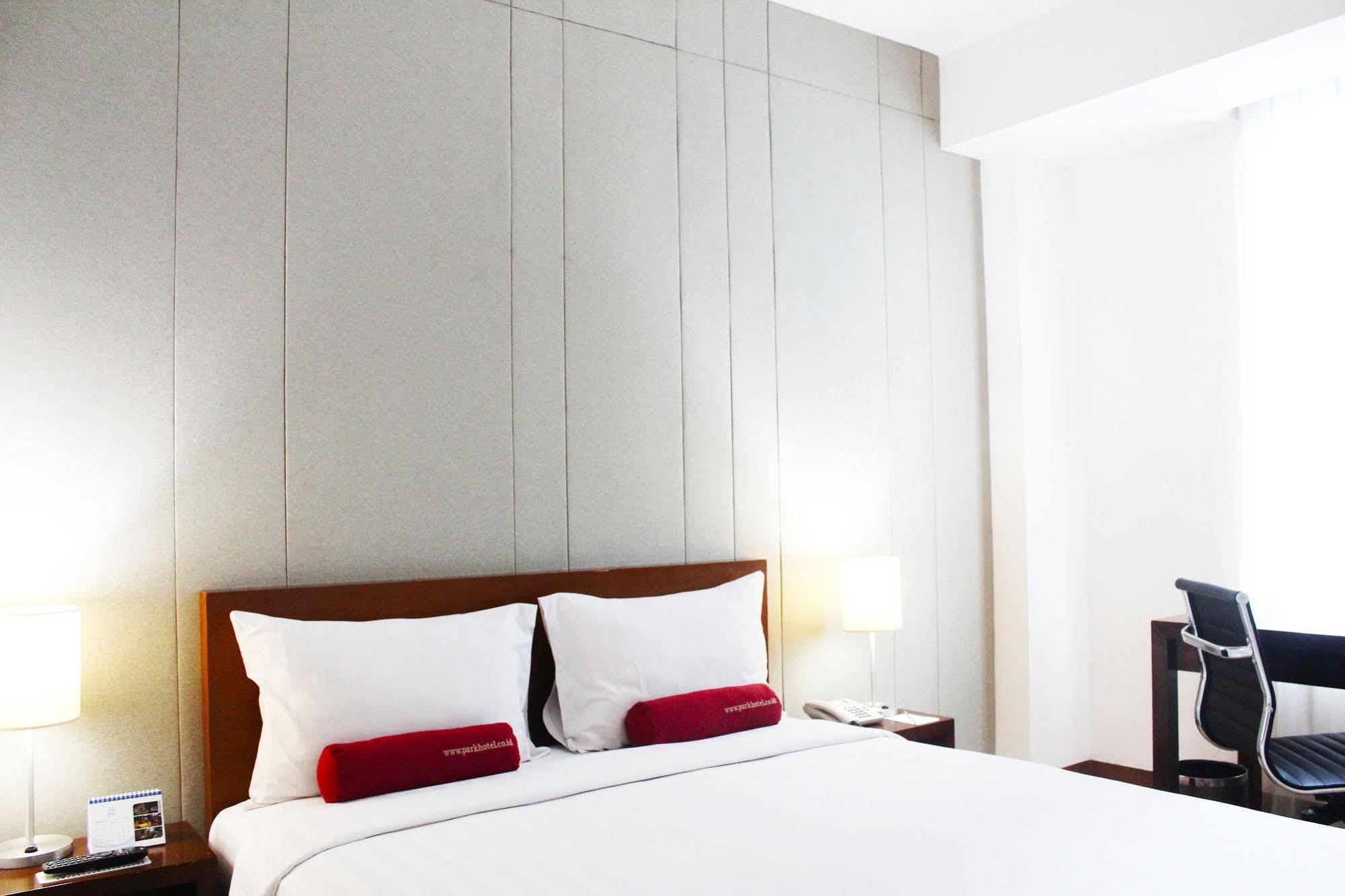พาร์ค โฮเต็ล จาวัง จาร์กาตา Hotel จาการ์ตา ภายนอก รูปภาพ